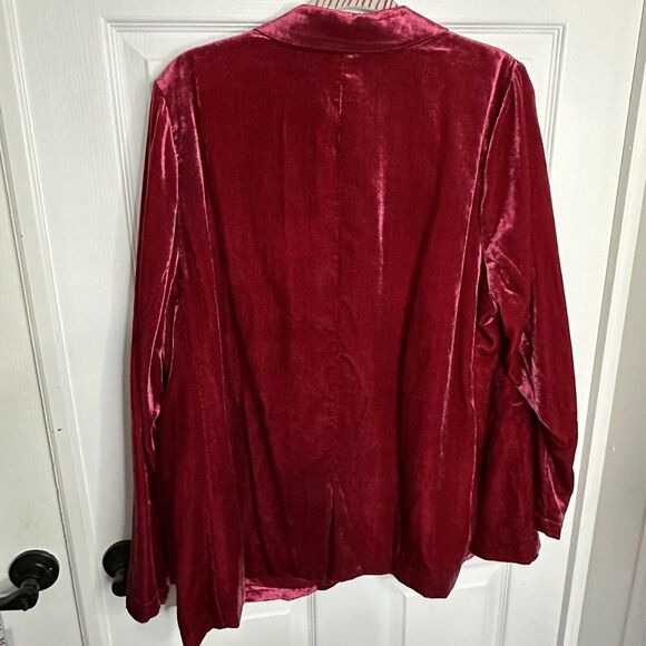 Torrid Velvet Classic Blazer Jester Red Plus Size 0 XL New - Picture 8 of 10